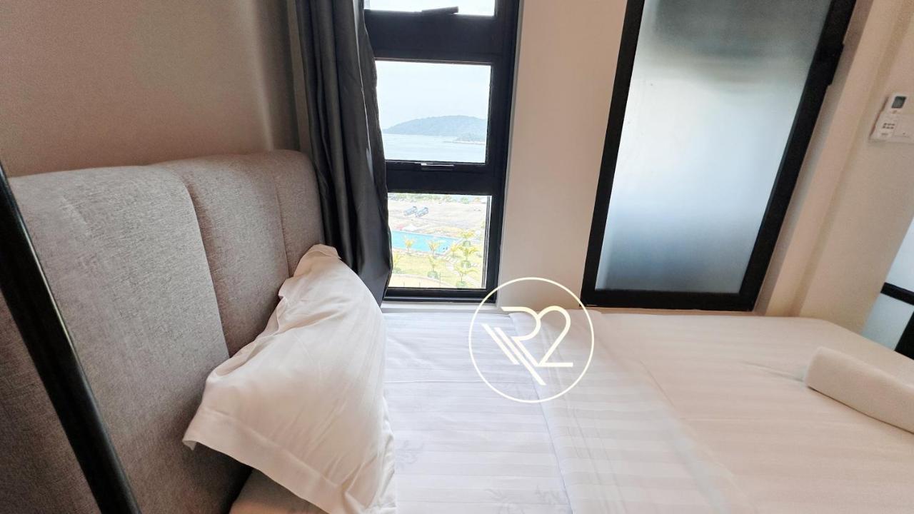 Sea&Pool View Stunning Homestay, Wifi, Netflix Near Malls, Jetty, Convenient Stores Kota Kinabalu Exterior photo